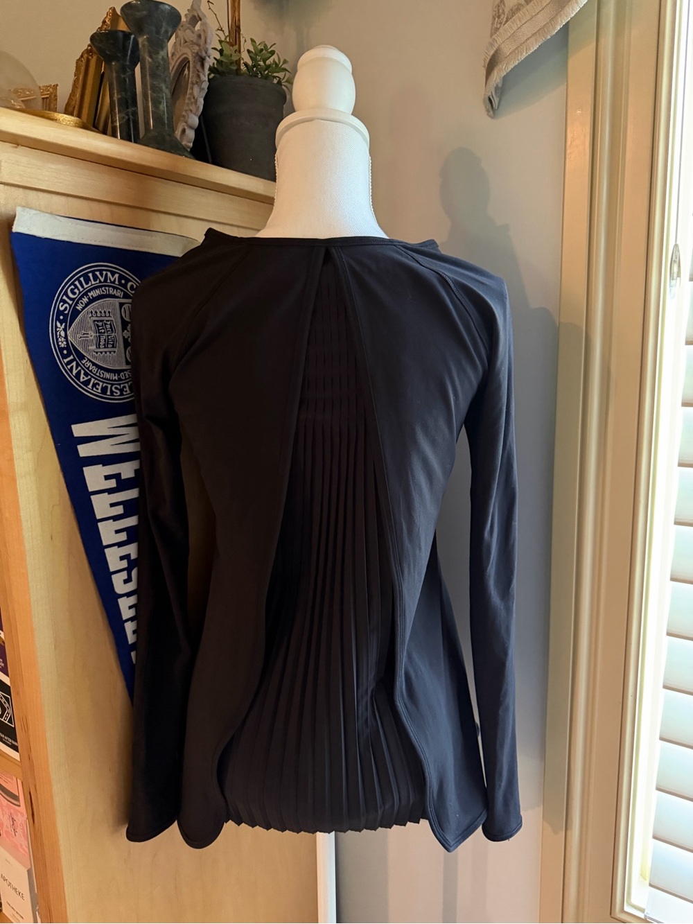 Lululemon Making Moves Long Sleeve Top Size 4